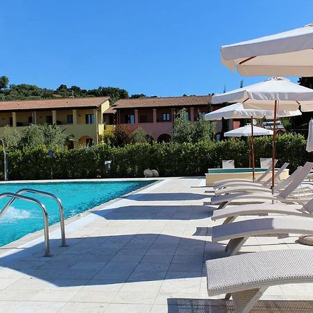 Le Corti Del Sole Residence Вентурина Экстерьер фото