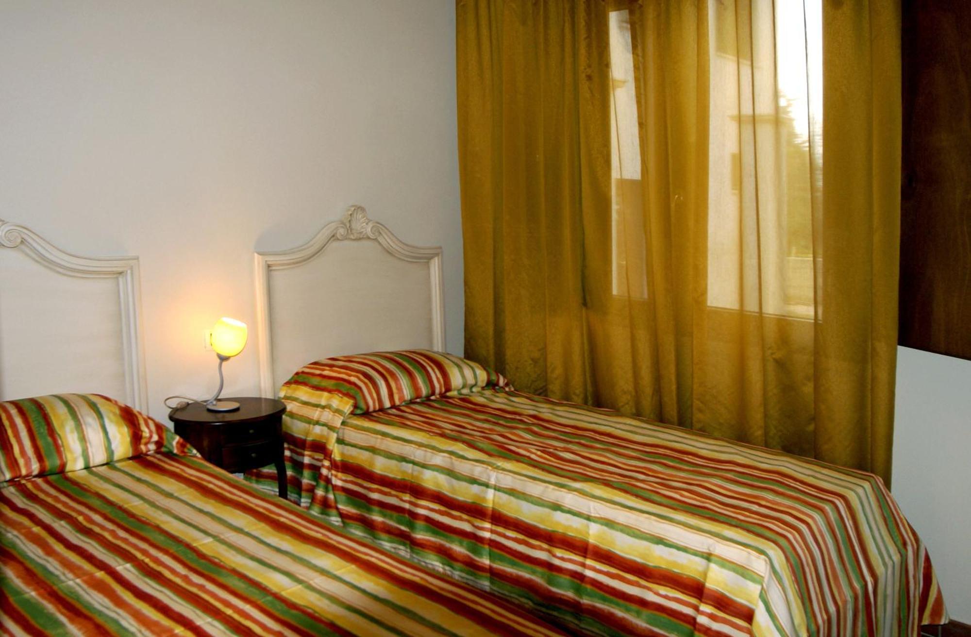 Le Corti Del Sole Residence Вентурина Экстерьер фото