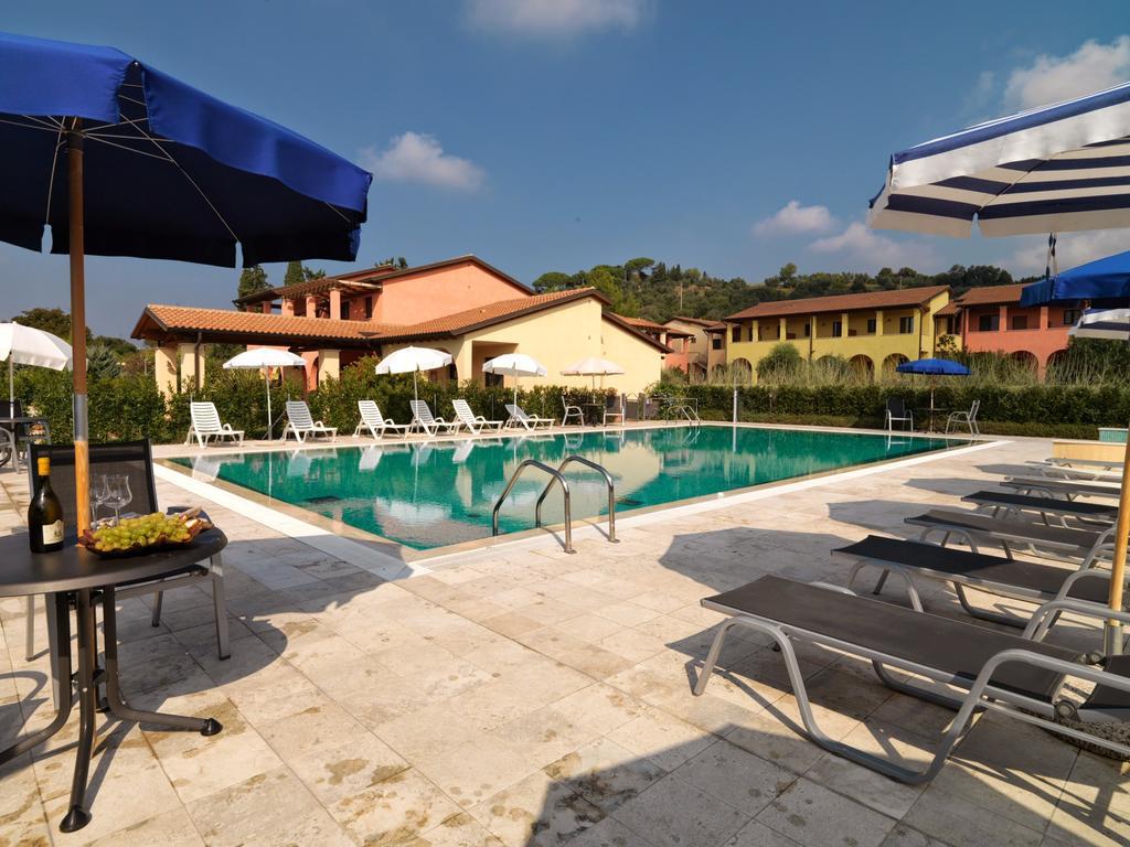 Le Corti Del Sole Residence Вентурина Экстерьер фото