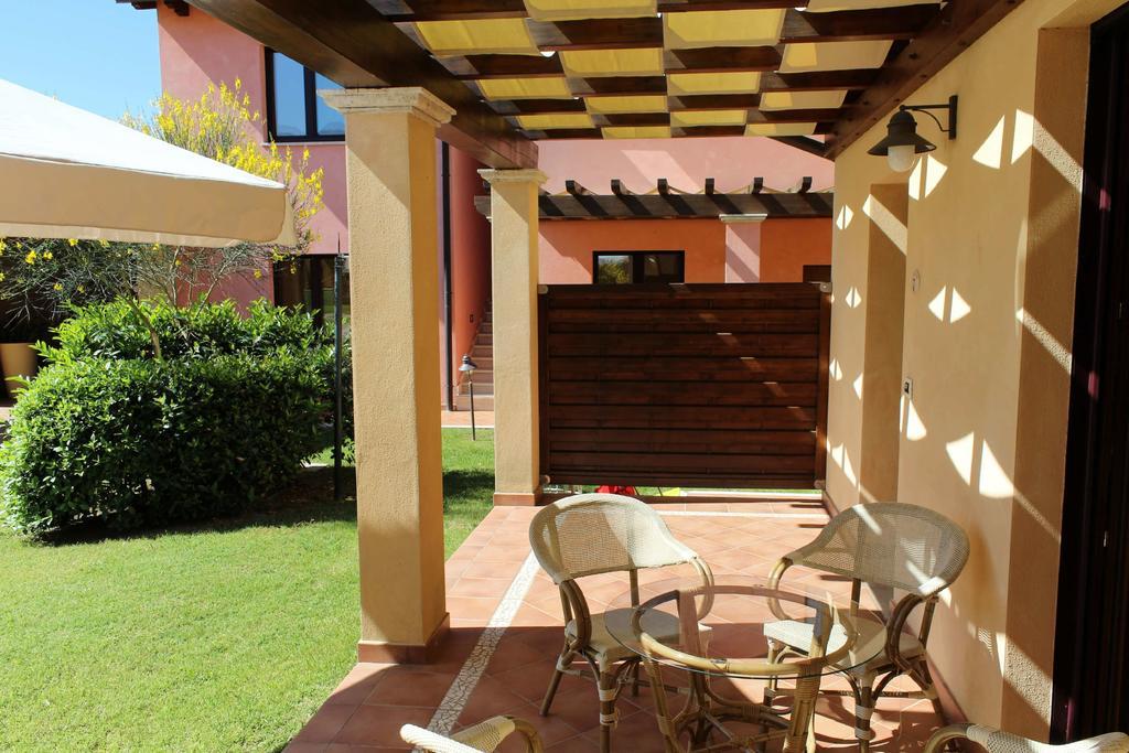 Le Corti Del Sole Residence Вентурина Экстерьер фото