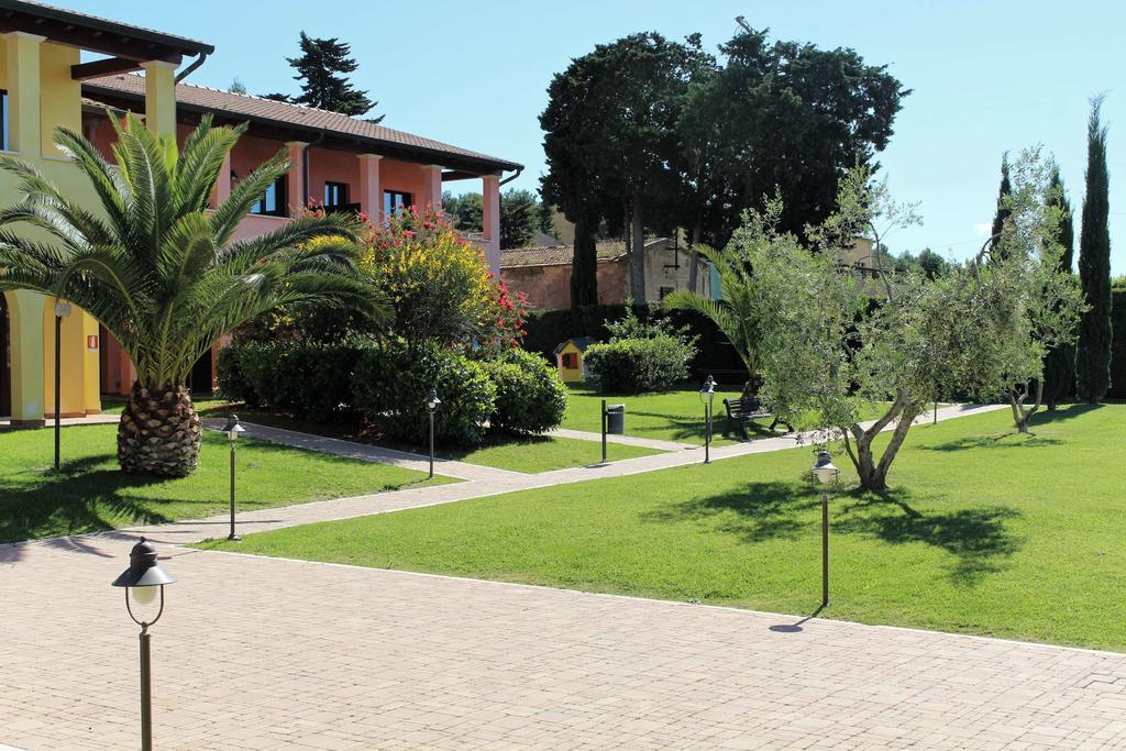 Le Corti Del Sole Residence Вентурина Экстерьер фото