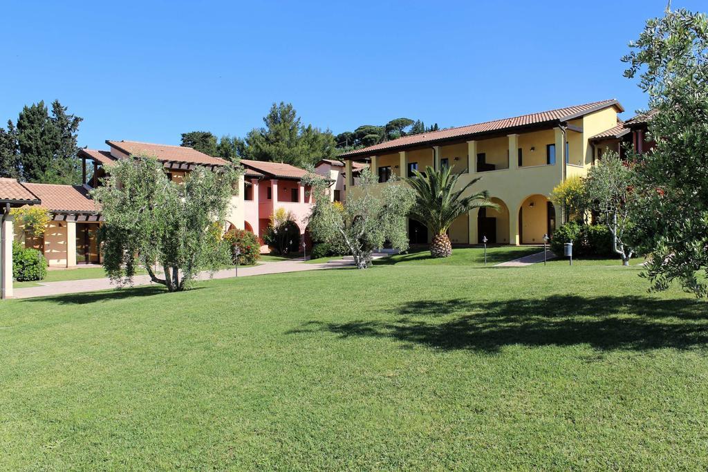 Le Corti Del Sole Residence Вентурина Экстерьер фото